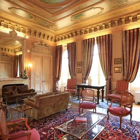 Hotel Chateau De La Motte Fenelon
