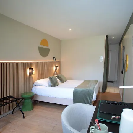 Hotell Chateau De La Motte Fenelon 3*