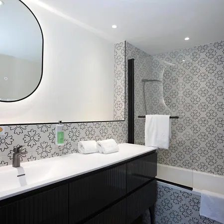 Chateau De La Motte Fenelon 3* קמברה