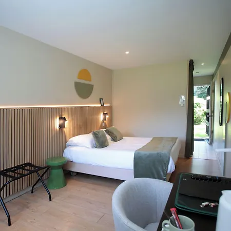 Chateau De La Motte Fenelon מלון 3*