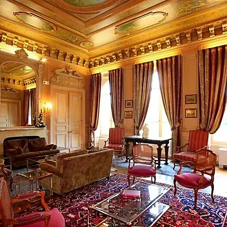 Chateau De La Motte Fenelon 3*