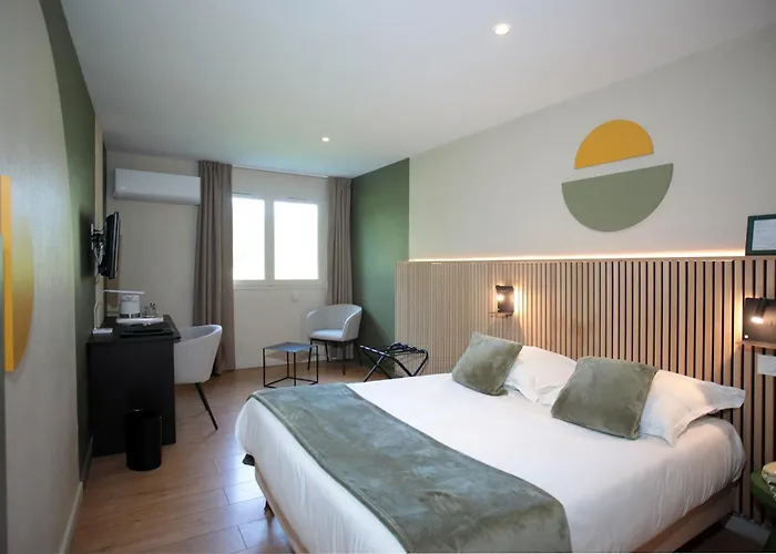 Château De La Motte Fenelon 3*