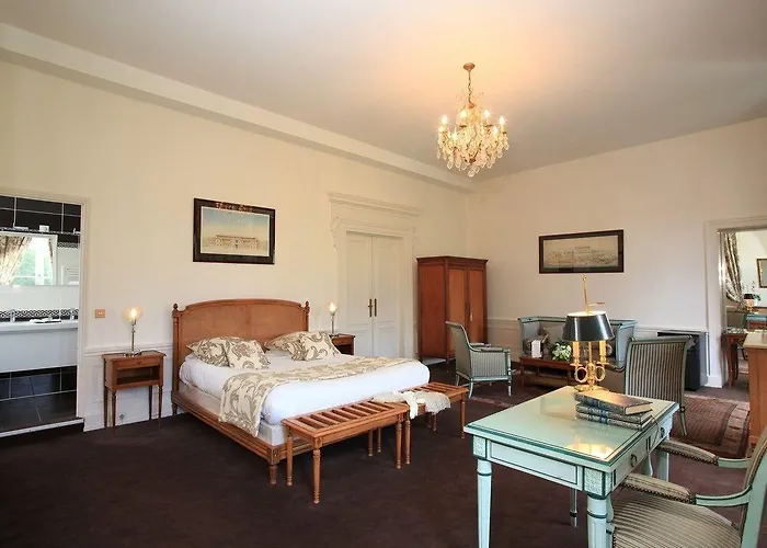 Château De La Motte Fenelon Cambrai