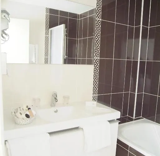 Château De La Motte Fenelon