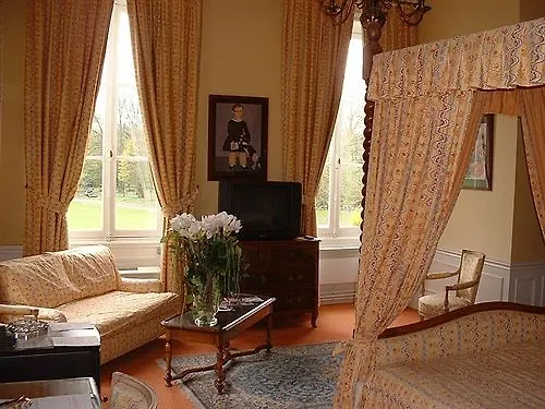 Château De La Motte Fenelon Hotel